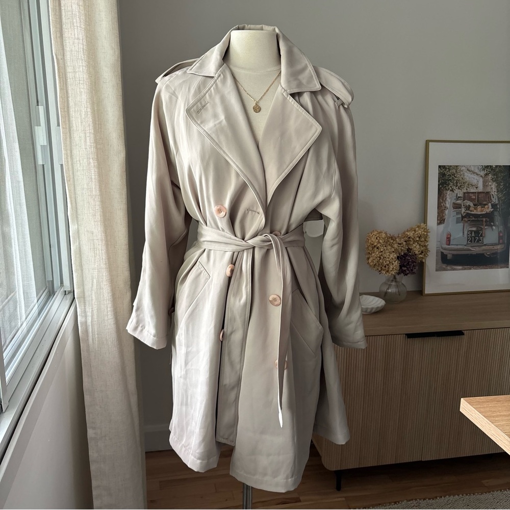 VINTAGE Beige Belted Trench Coat -Size 7 - Picture 1 of 10